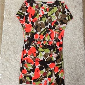 FWP Bcbg Stretchy Floral Dress!